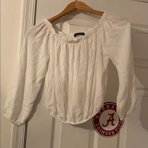 Brandy Melville Flowy Crop Top